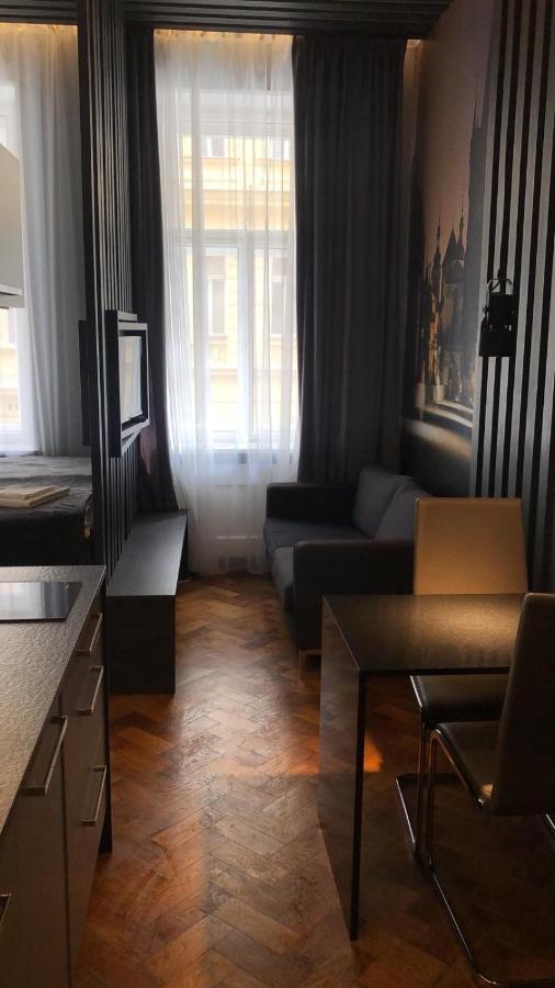 Holec Apartament *
