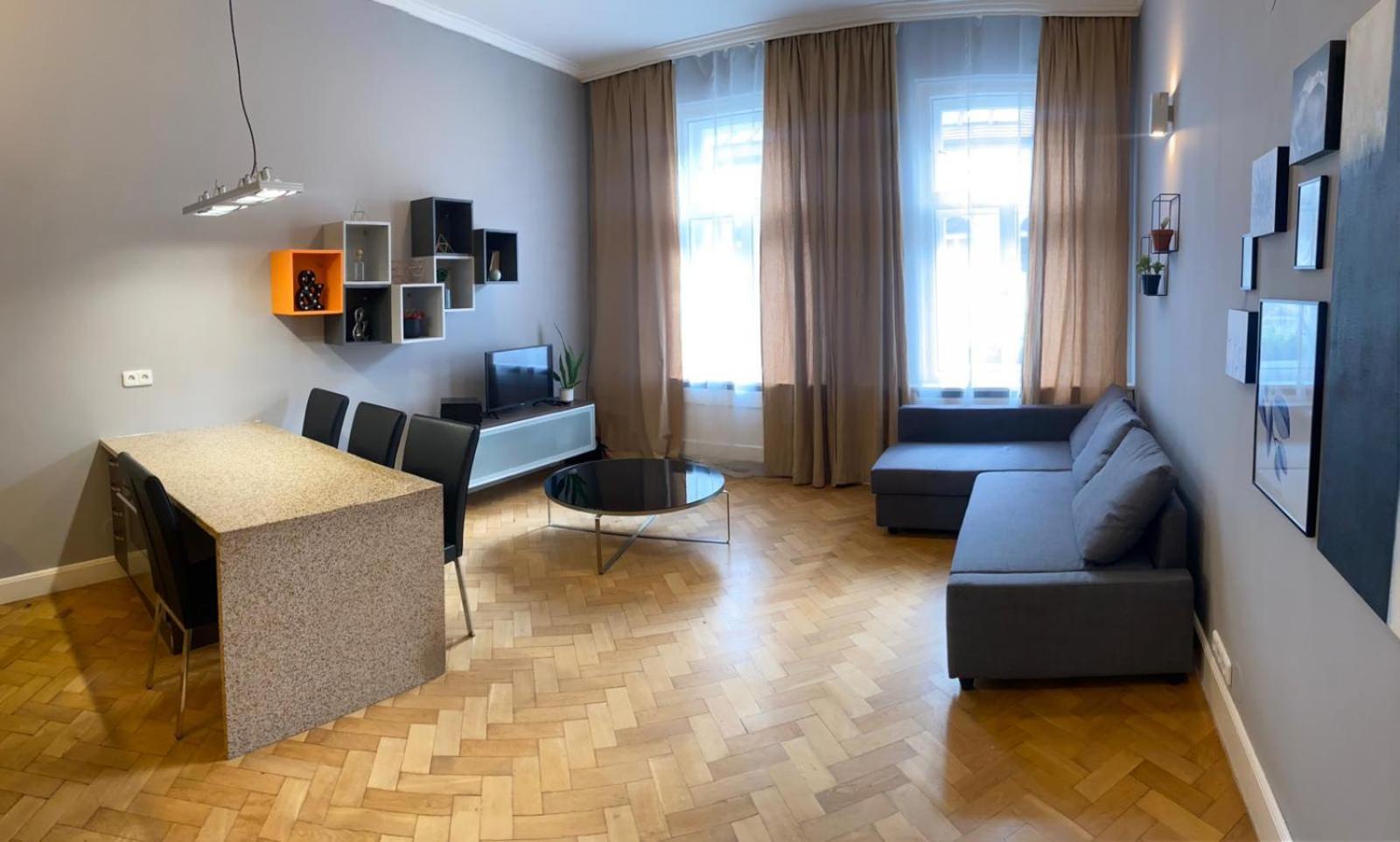 Apartment Holec Prague
