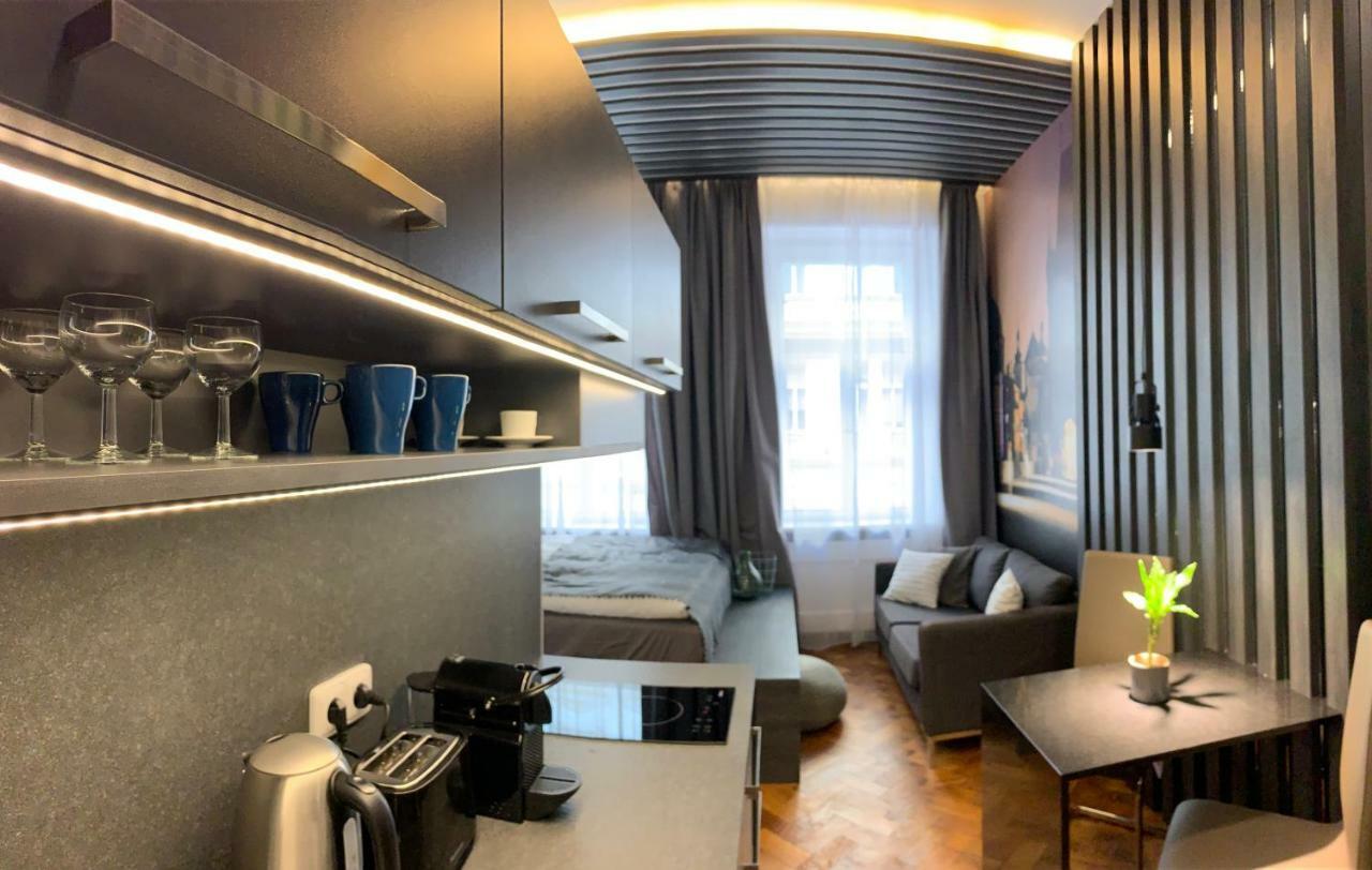 Holec Apartament *